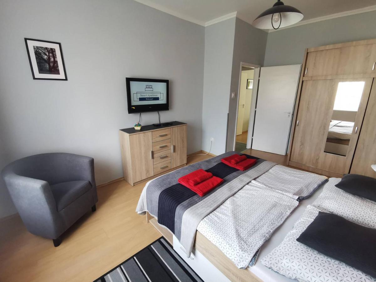 Smart Szallas Apartman Miskolc Exterior photo